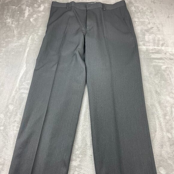 Izod Other - IZOD Flat Front Dress Pants Men's Size 34x32
